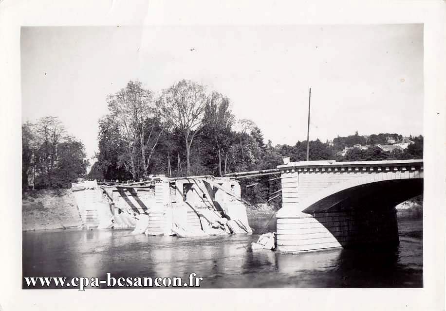 BESANÇON - Le pont Saint Pierre sauté le jeudi 7 septembre 1944 à 14h45, malgré la promesse des Allemands.